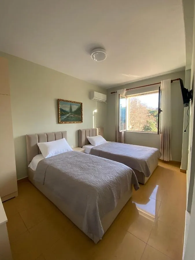 Aparthotel Central Park Rooms Tirana